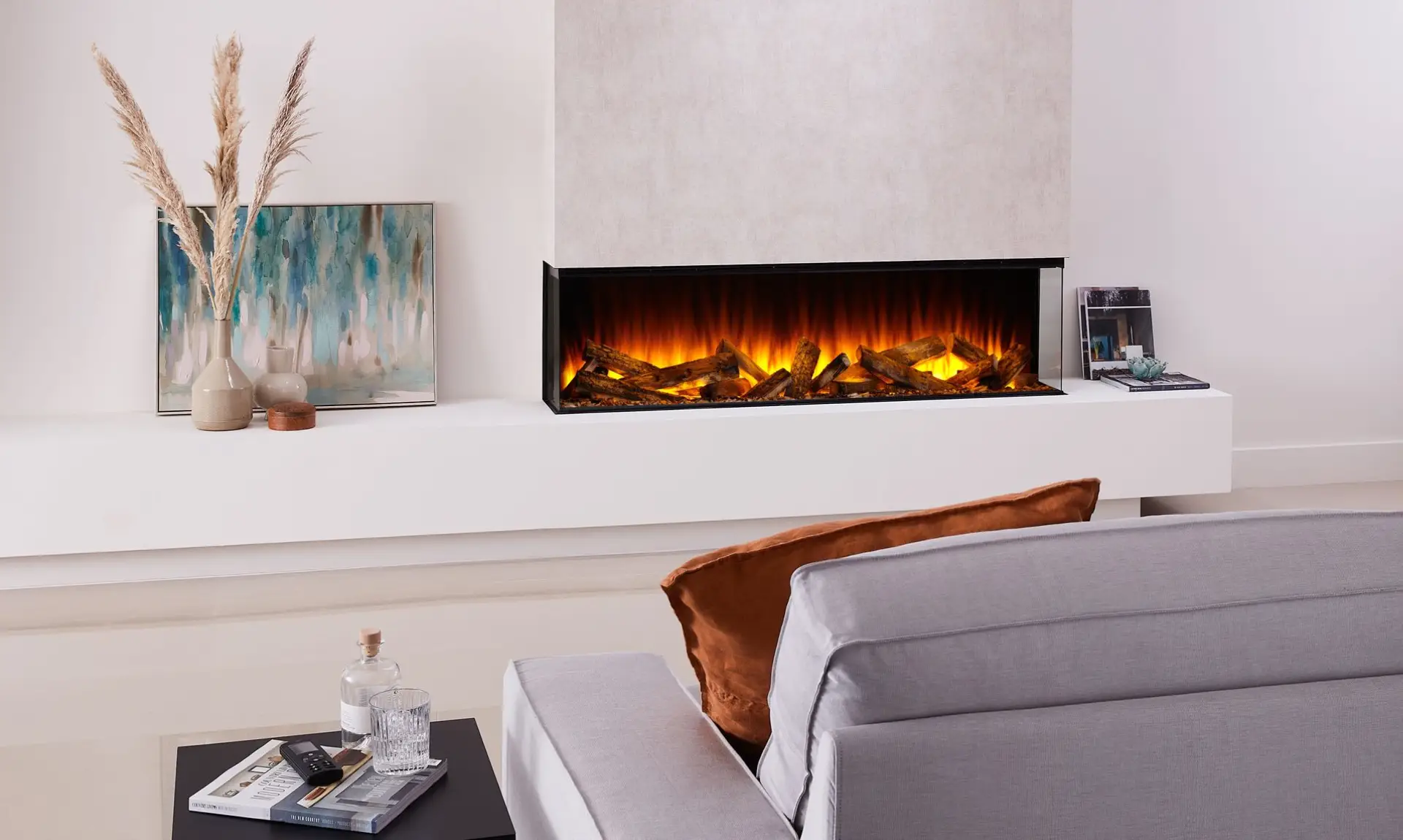 Cheminée électrique British Fire dans un intérieur contemporain